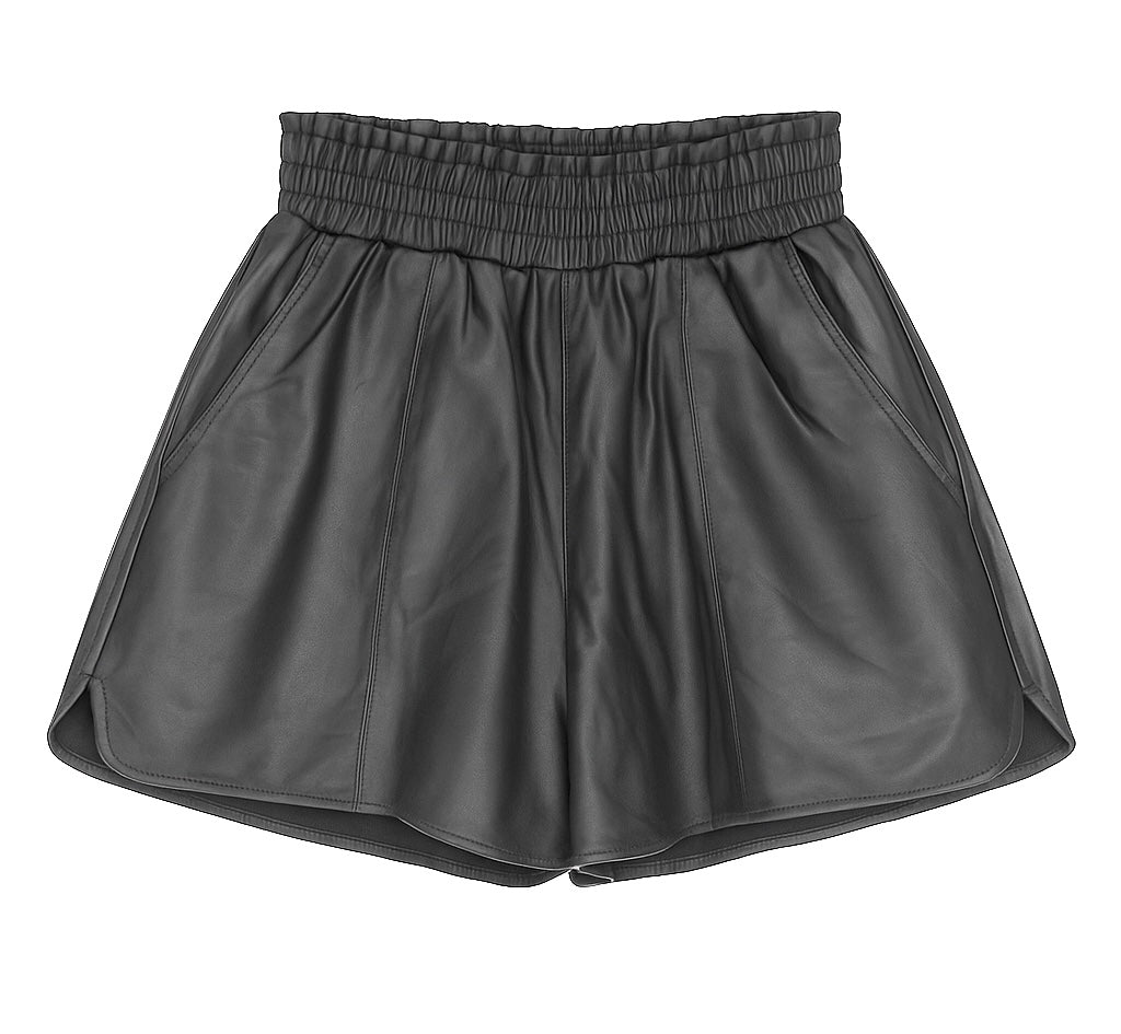 Chic Faux Leather short