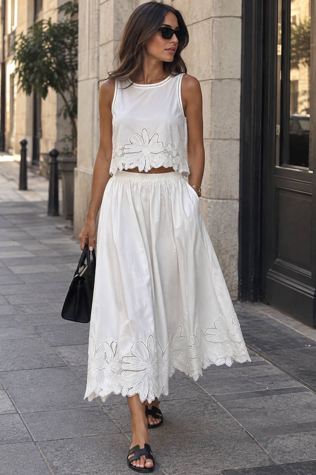 Women whit floral lace crop top & skirt set