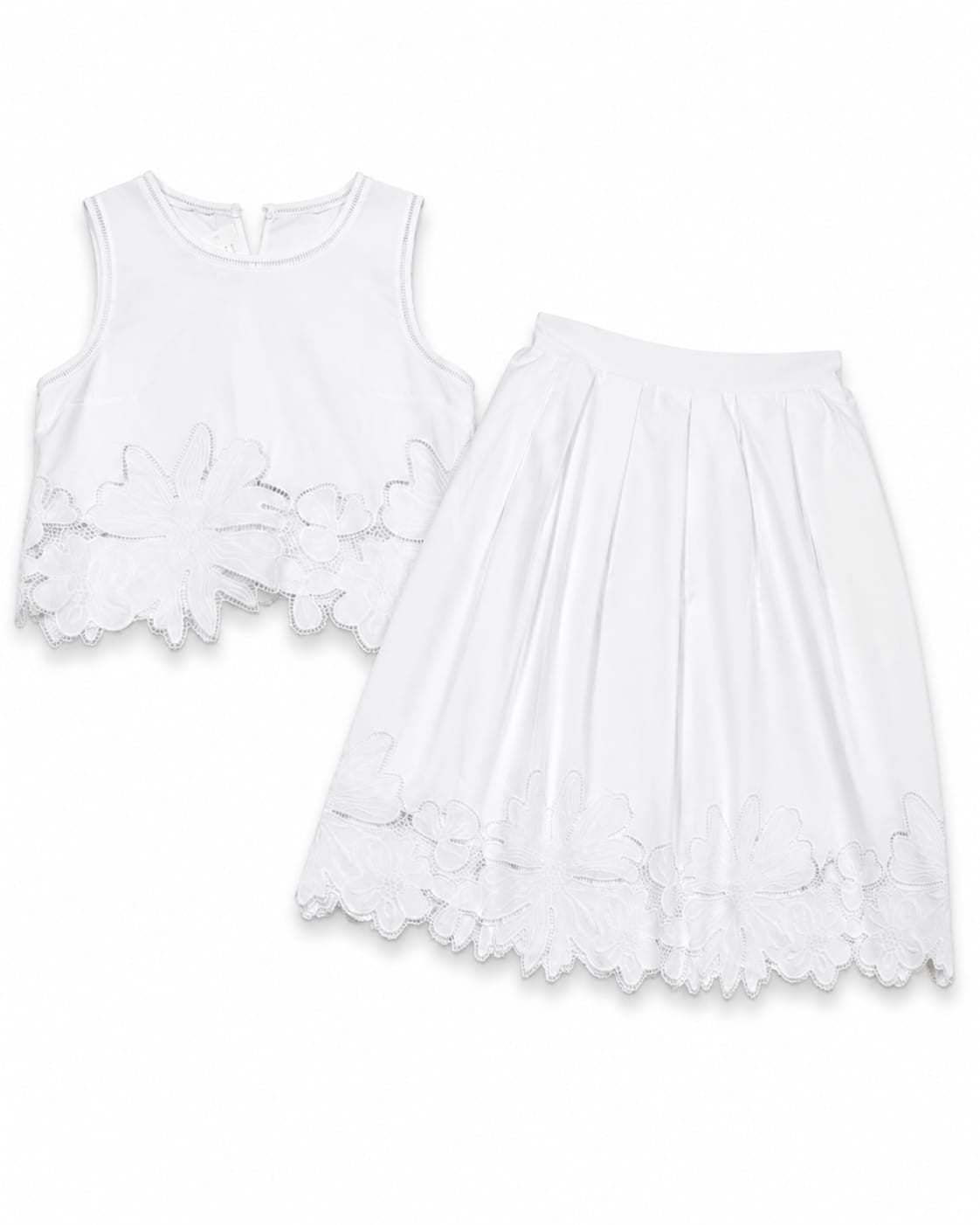 Women whit floral lace crop top & skirt set